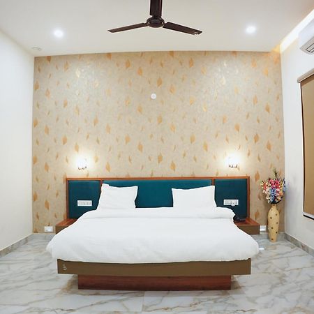 The Krati Resort And Convention Centre Bareilly Exterior foto