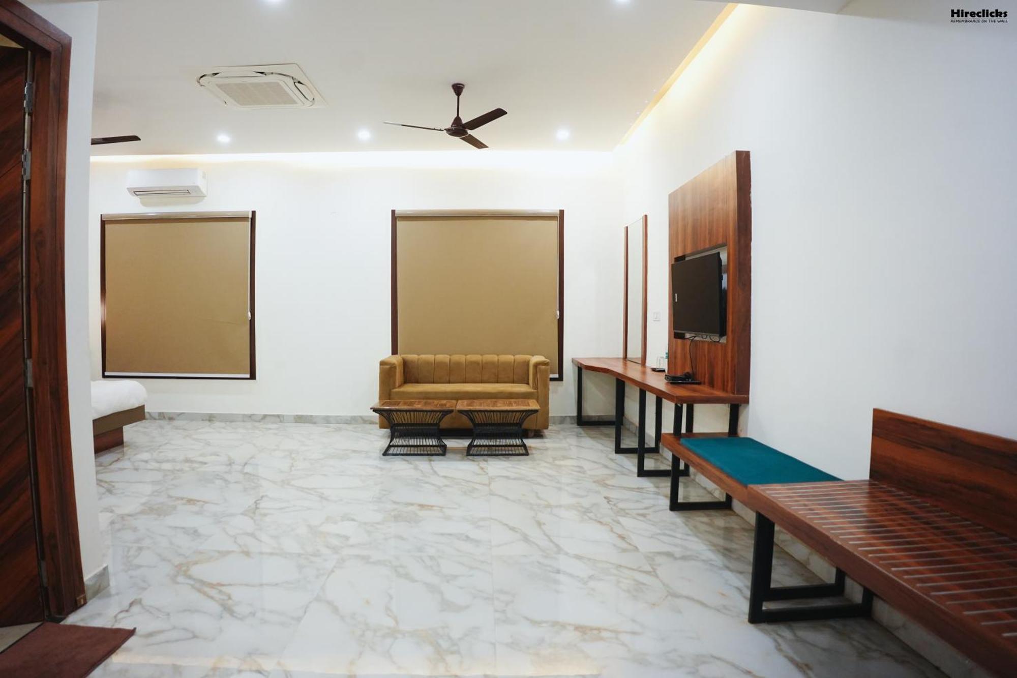 The Krati Resort And Convention Centre Bareilly Exterior foto