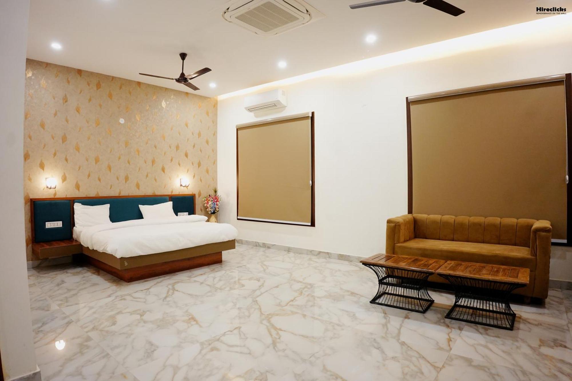 The Krati Resort And Convention Centre Bareilly Exterior foto